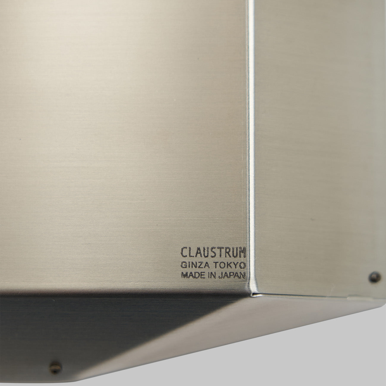 CLAUSTRUM / CASH TRAY